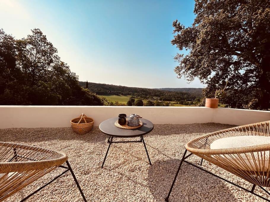 Belle Maison Contemporaine Ampus Εξωτερικό φωτογραφία